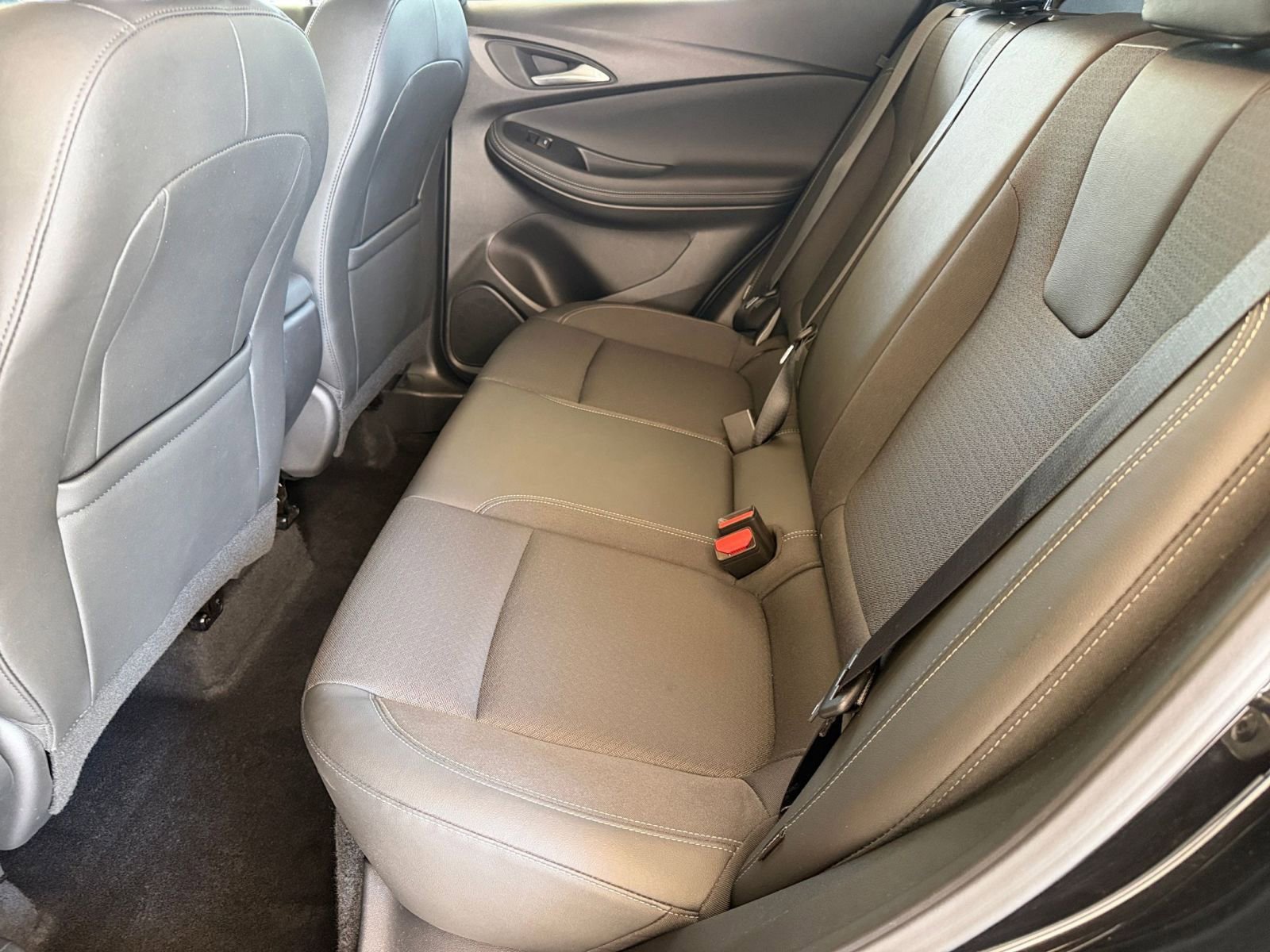 Used 2025 Buick Encore GX Preferred FWD image 24