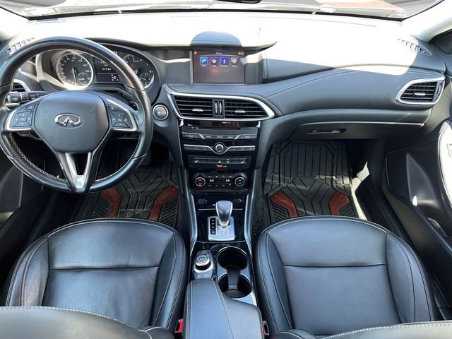 Used 2018 INFINITI QX30 AWD image 12