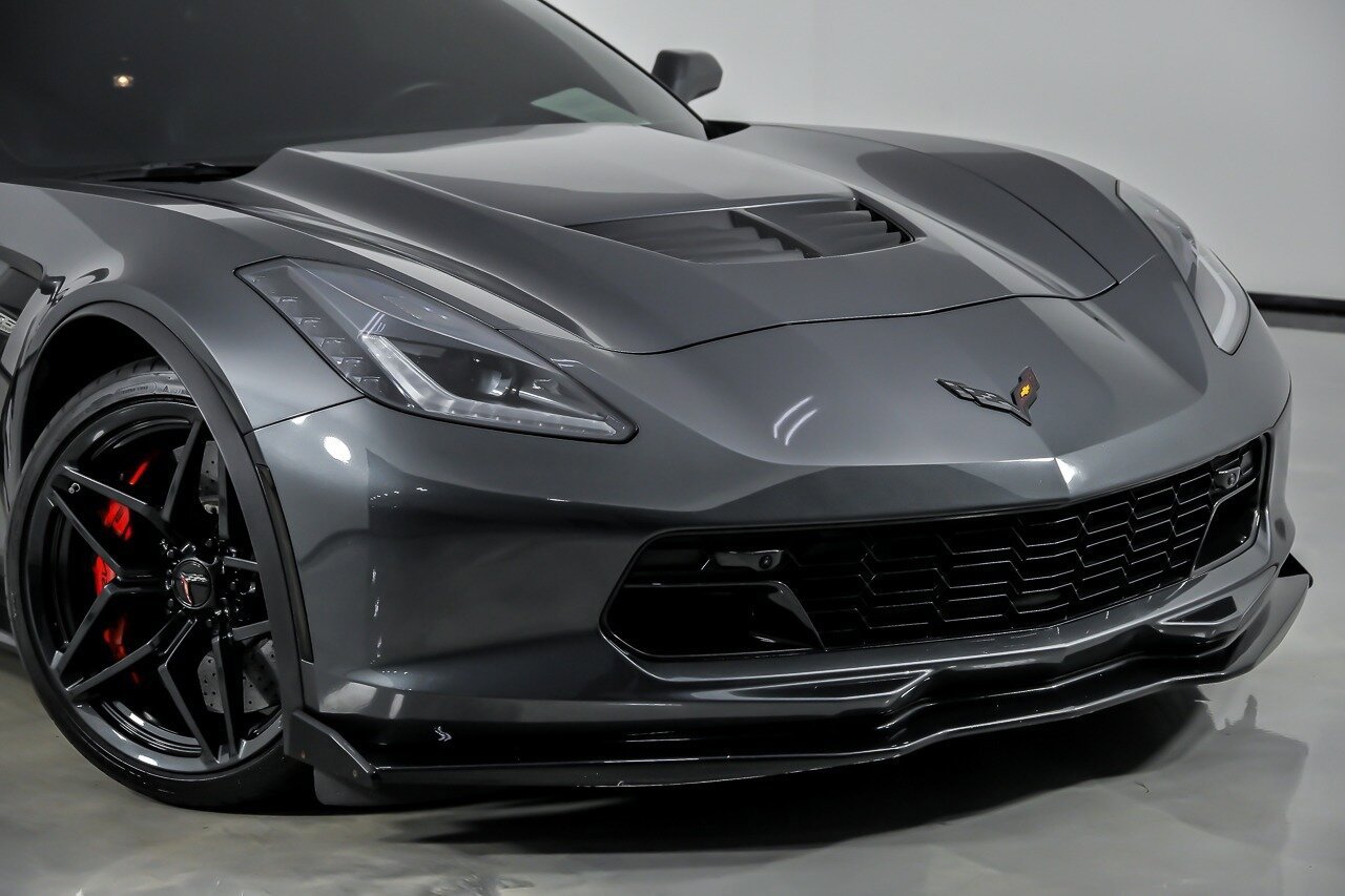 Used 2017 Chevrolet Corvette Z06 image 3