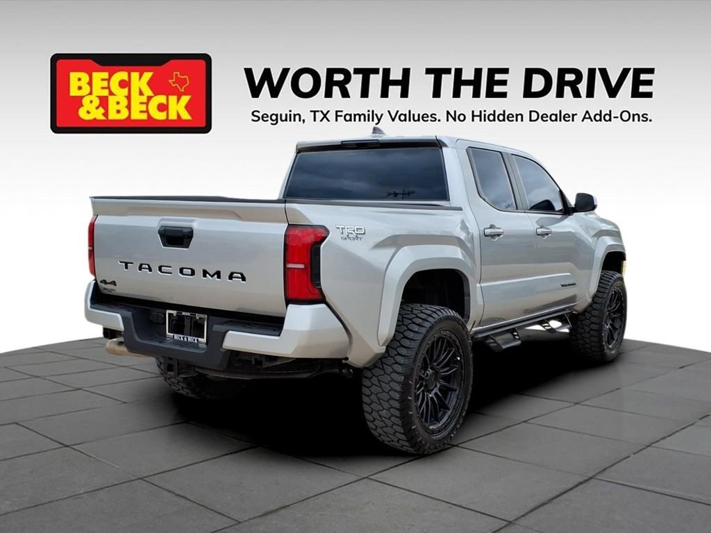 Used 2024 Toyota Tacoma TRD Sport image 6