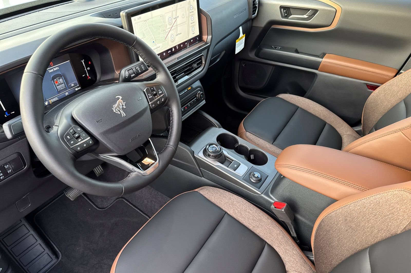 New 2026 Ford Bronco Sport Outer Banks w/ Outer Banks Tech Package+ AWD/4WD image 10