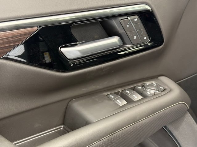 New 2026 Chevrolet Tahoe Premier AWD/4WD image 18