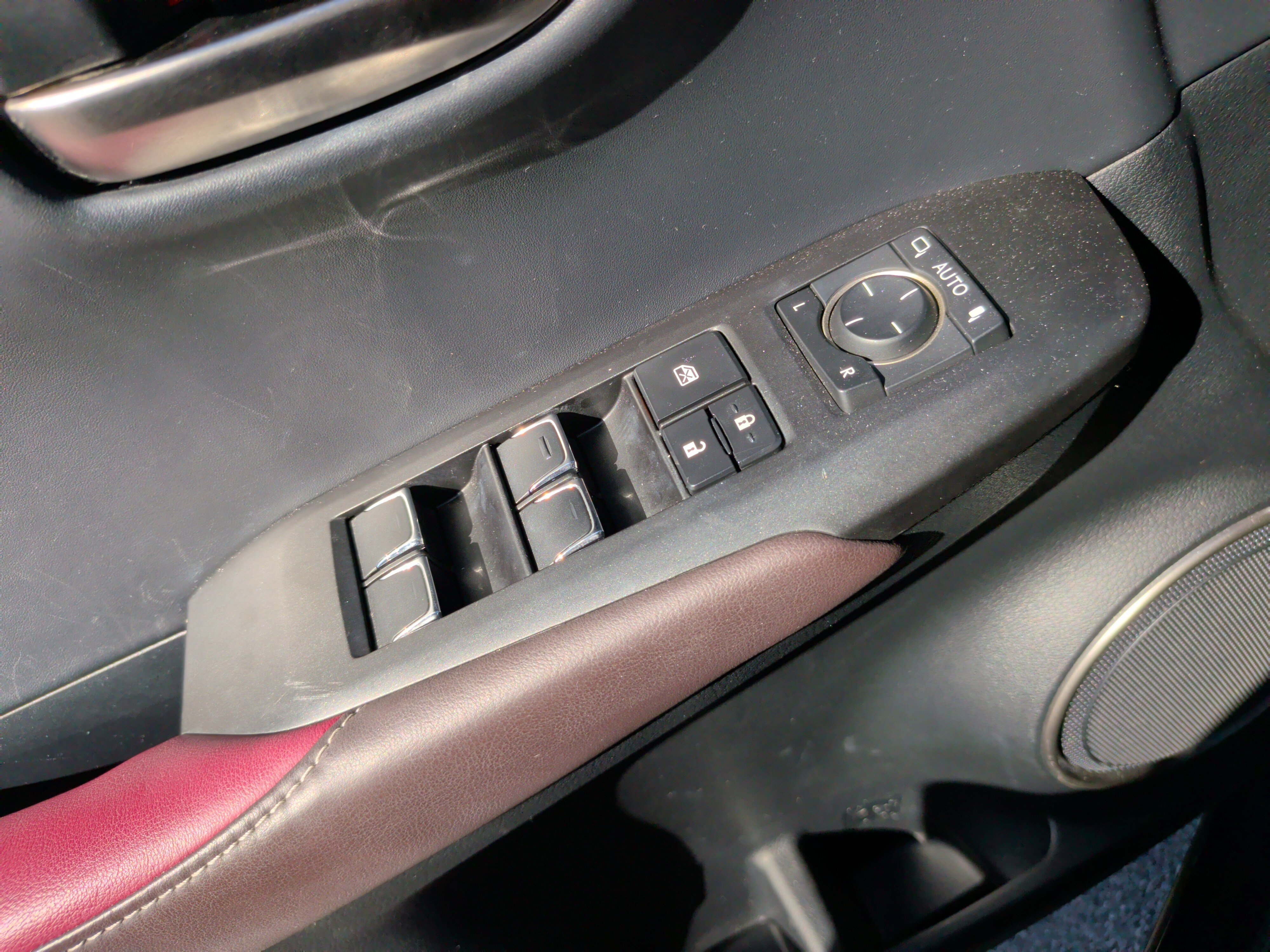 Used 2019 Lexus NX 300 AWD image 26