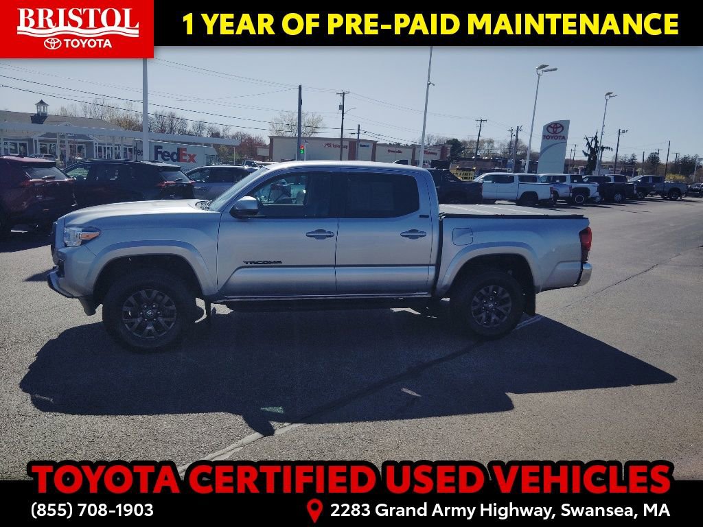 Certified 2022 Toyota Tacoma SR5 AWD/4WD image 4