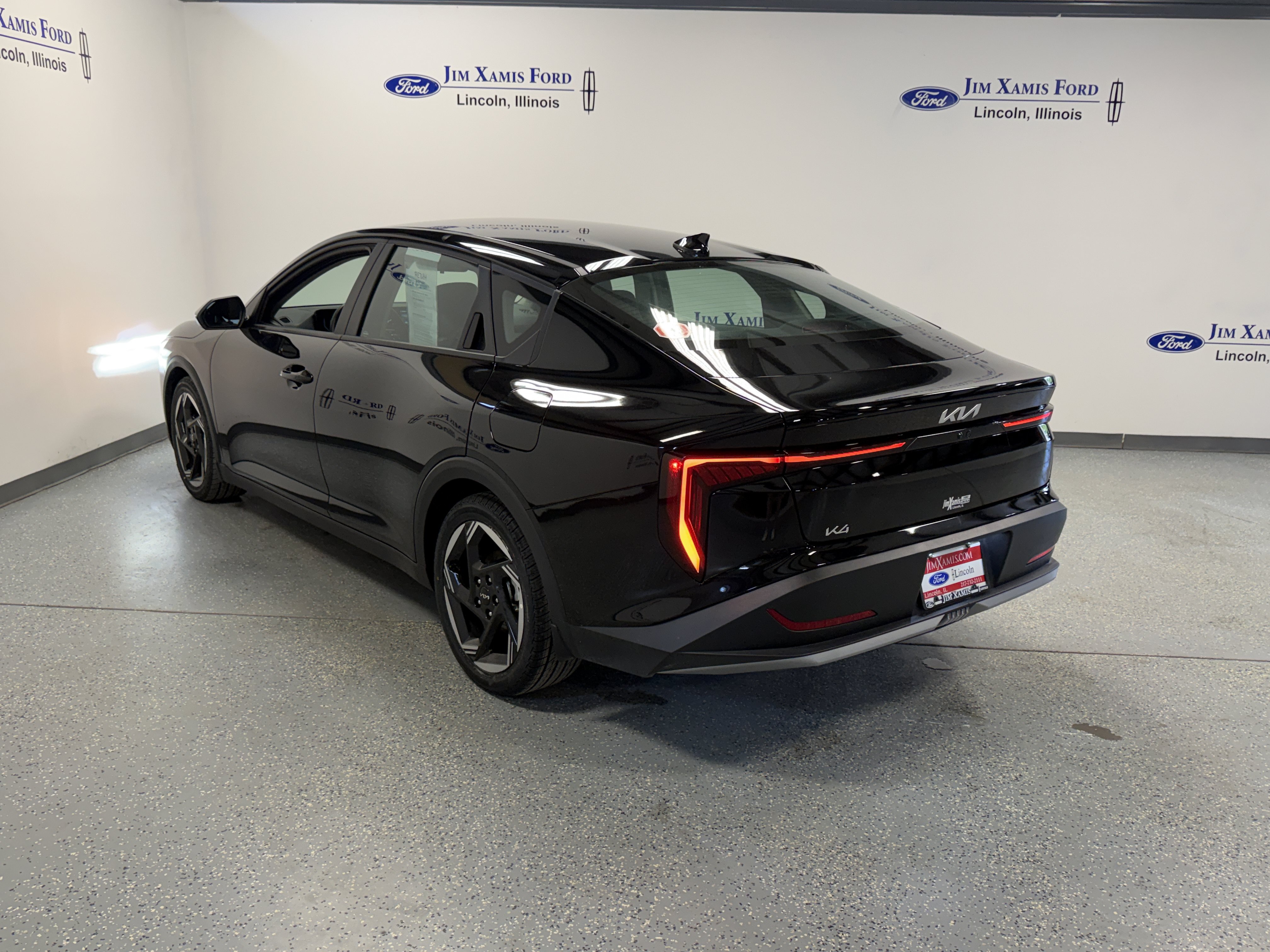 Used 2025 Kia K4 EX FWD image 31