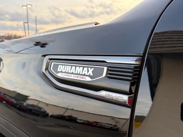 Used 2024 GMC Sierra 1500 AT4 w/ Technology Package image 10