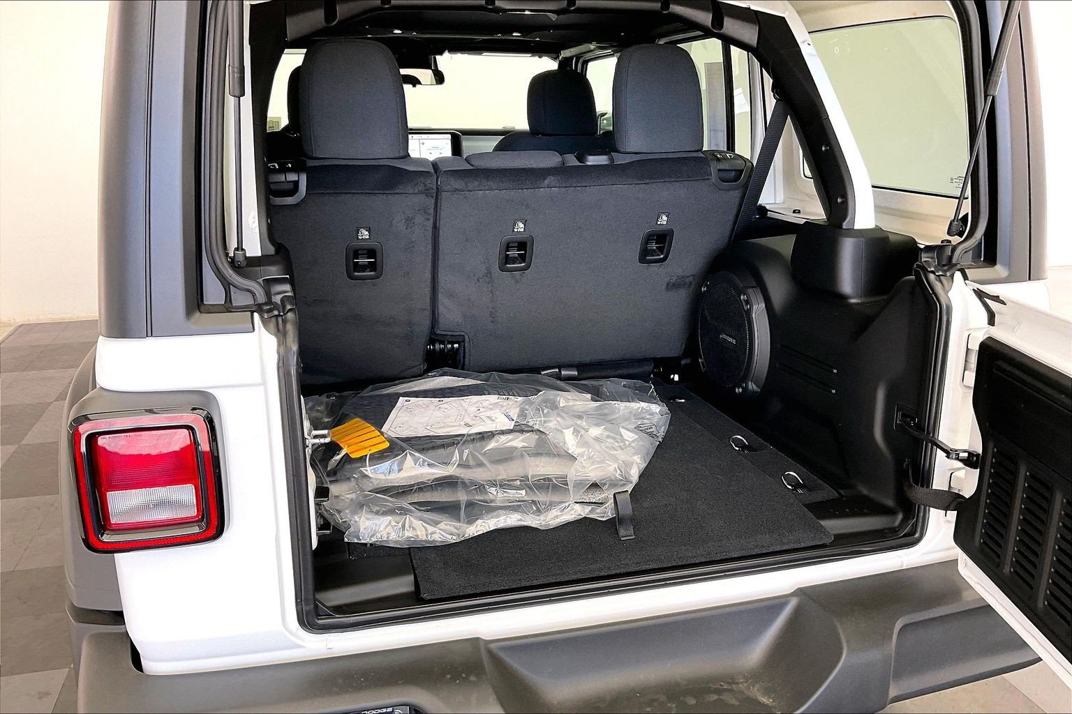 New 2026 Jeep Wrangler Unlimited Sport AWD/4WD image 11