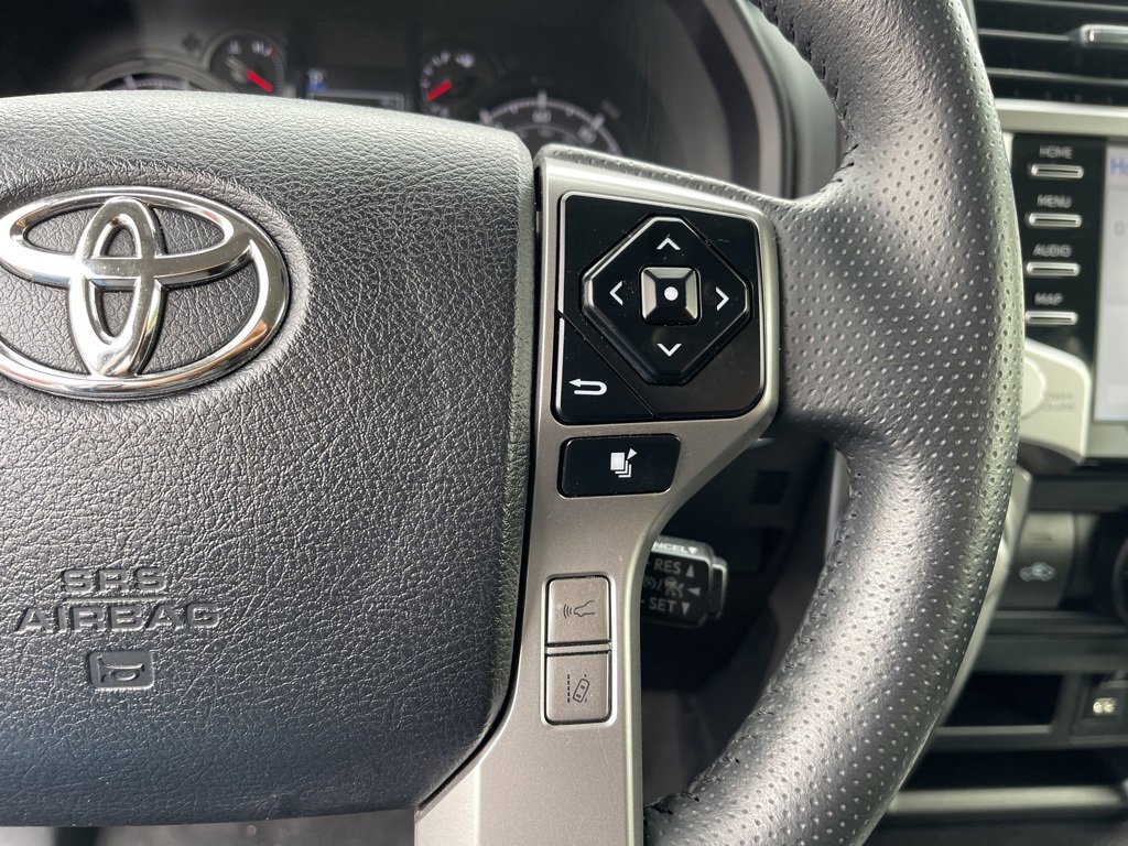 Used 2024 Toyota 4Runner SR5 image 18
