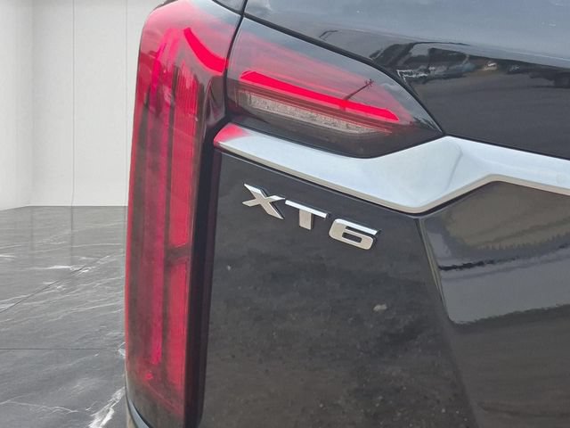 Certified 2025 Cadillac XT6 Premium Luxury w/ LPO, Floor Liner Package AWD/4WD image 11