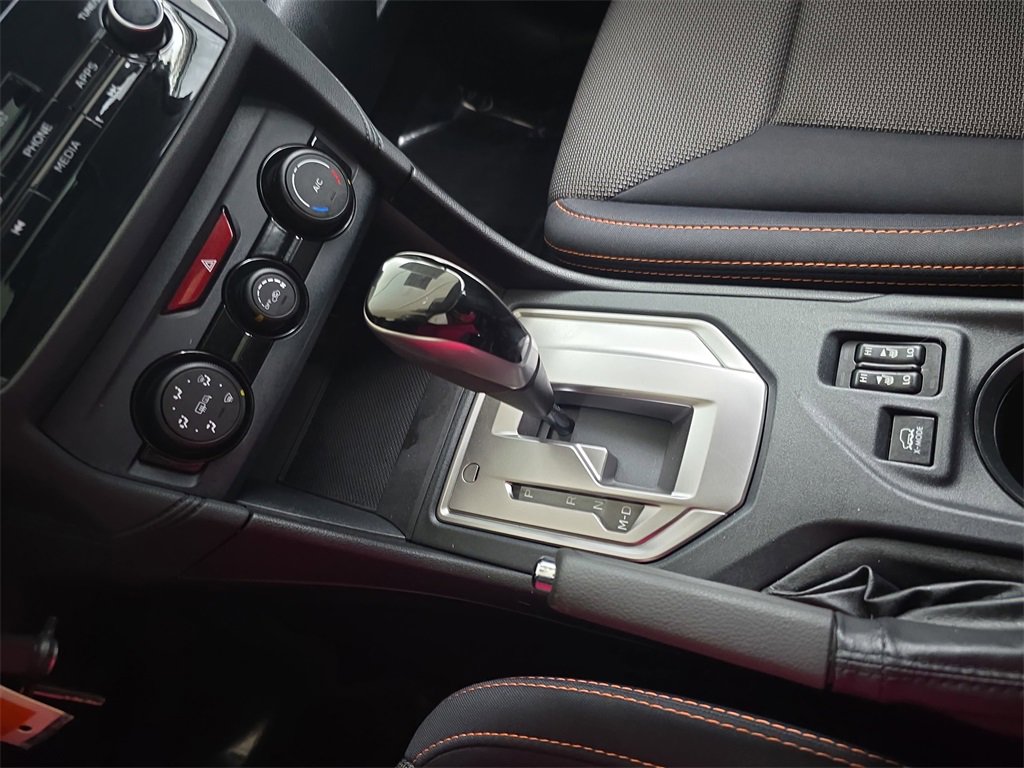 Used 2018 Subaru Crosstrek 2.0i Premium image 24