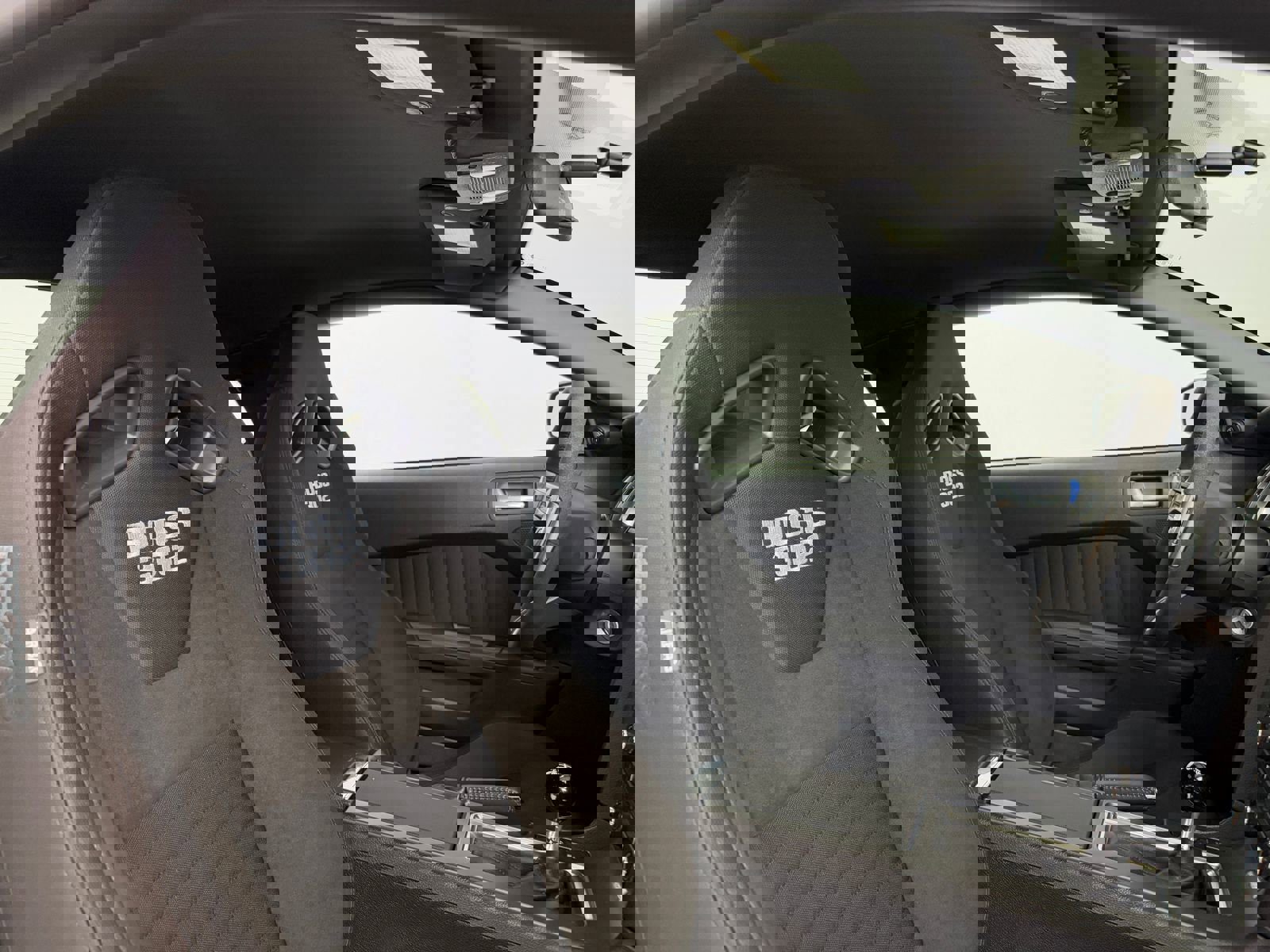 Used 2013 Ford Mustang Boss 302 image 22