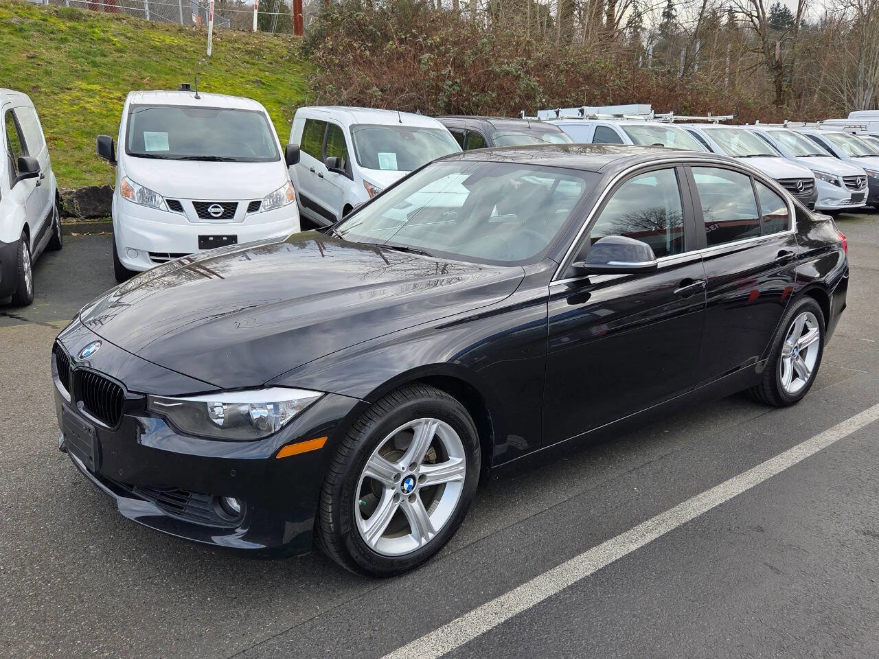 Used 2015 BMW 328i xDrive 328i xDrive AWD 4dr Sedan SULE image 3