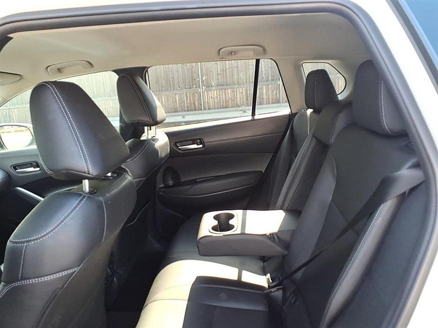 Used 2022 Toyota Corolla Cross XLE AWD/4WD image 12