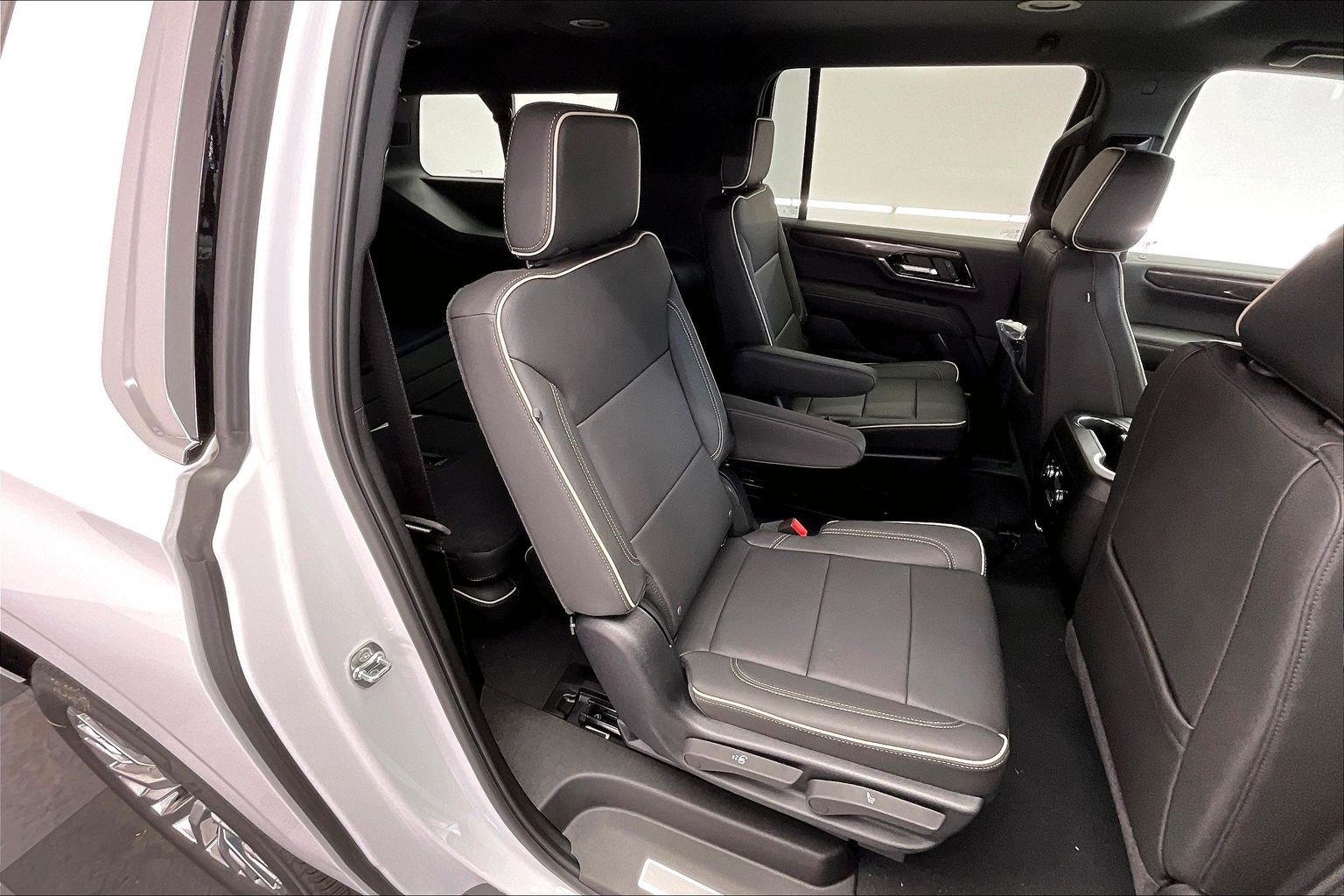 New 2026 GMC Yukon XL Elevation AWD/4WD image 10