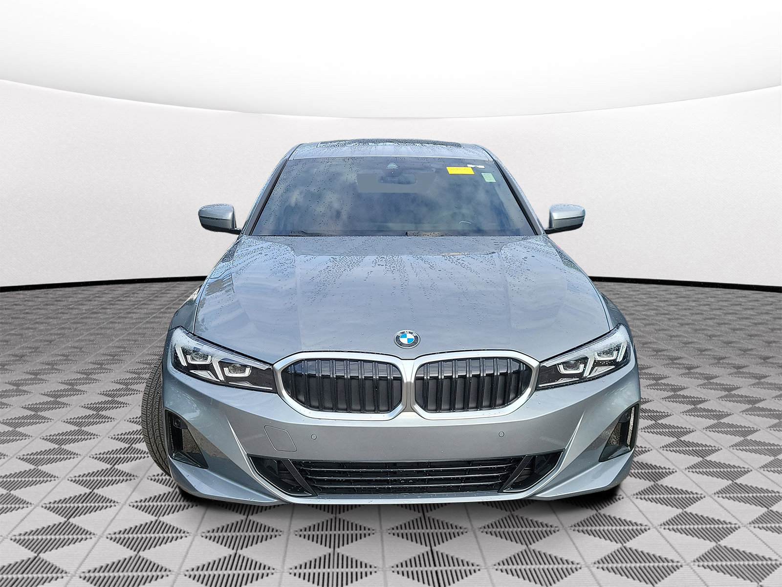 Used 2025 BMW 330i Sedan w/ Premium Package RWD image 2