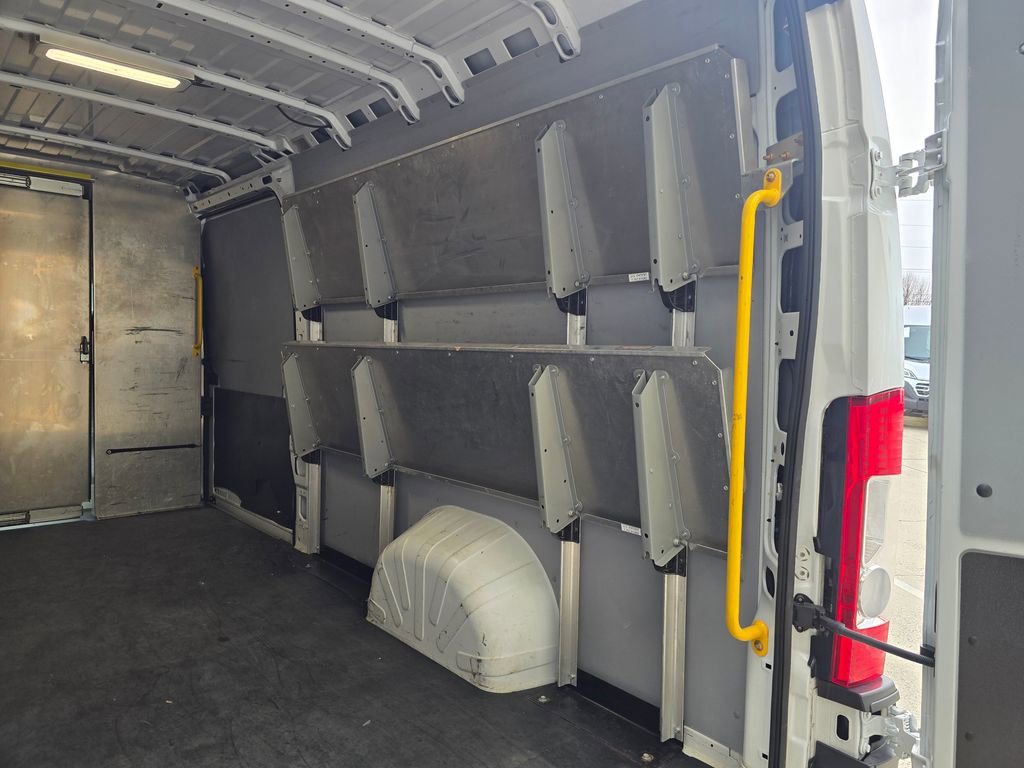 Used 2023 RAM ProMaster 3500 w/ Driver Convenience Group image 18