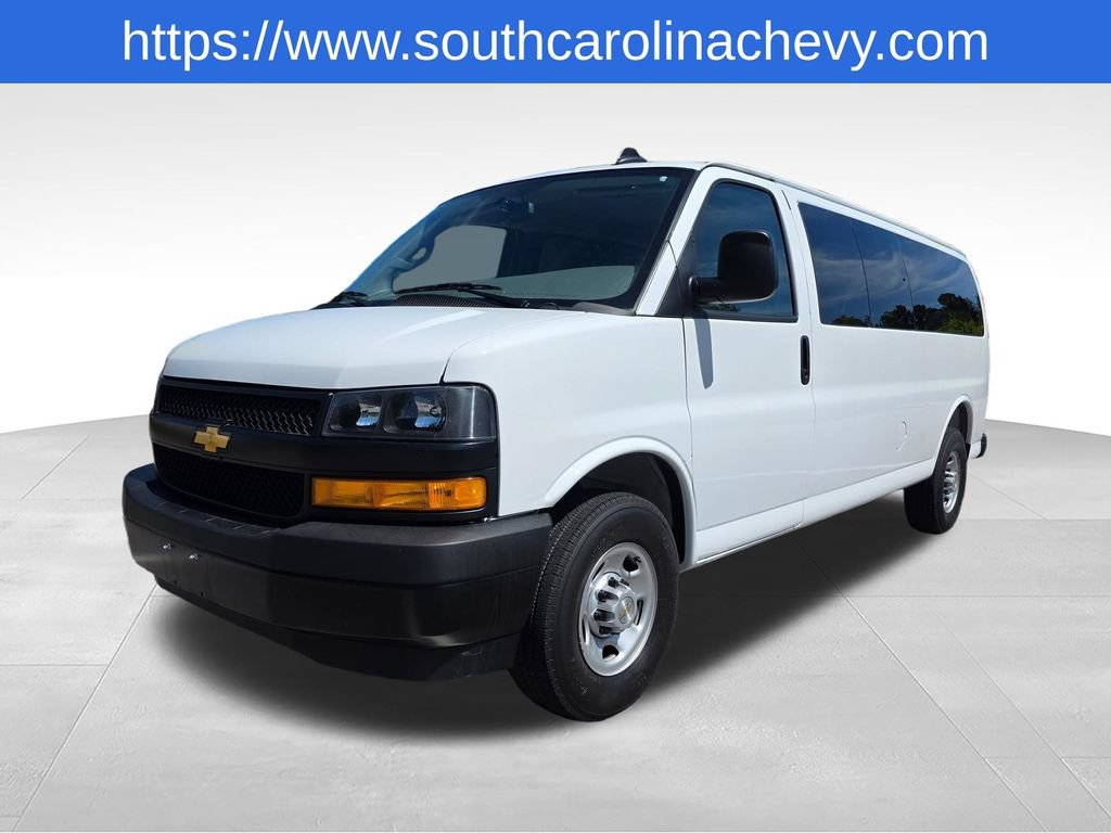 Certified 2025 Chevrolet Express 3500 LS RWD image 31
