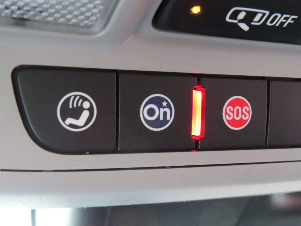 Used 2024 Chevrolet Malibu LT FWD image 12