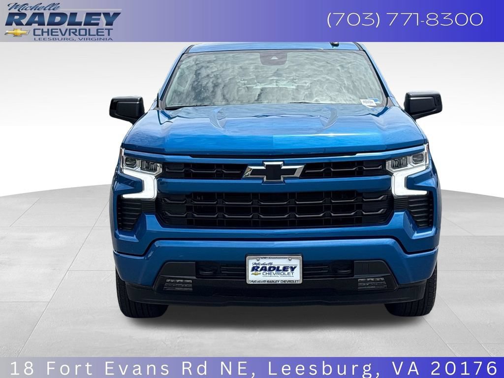 Used 2023 Chevrolet Silverado 1500 RST AWD/4WD image 9