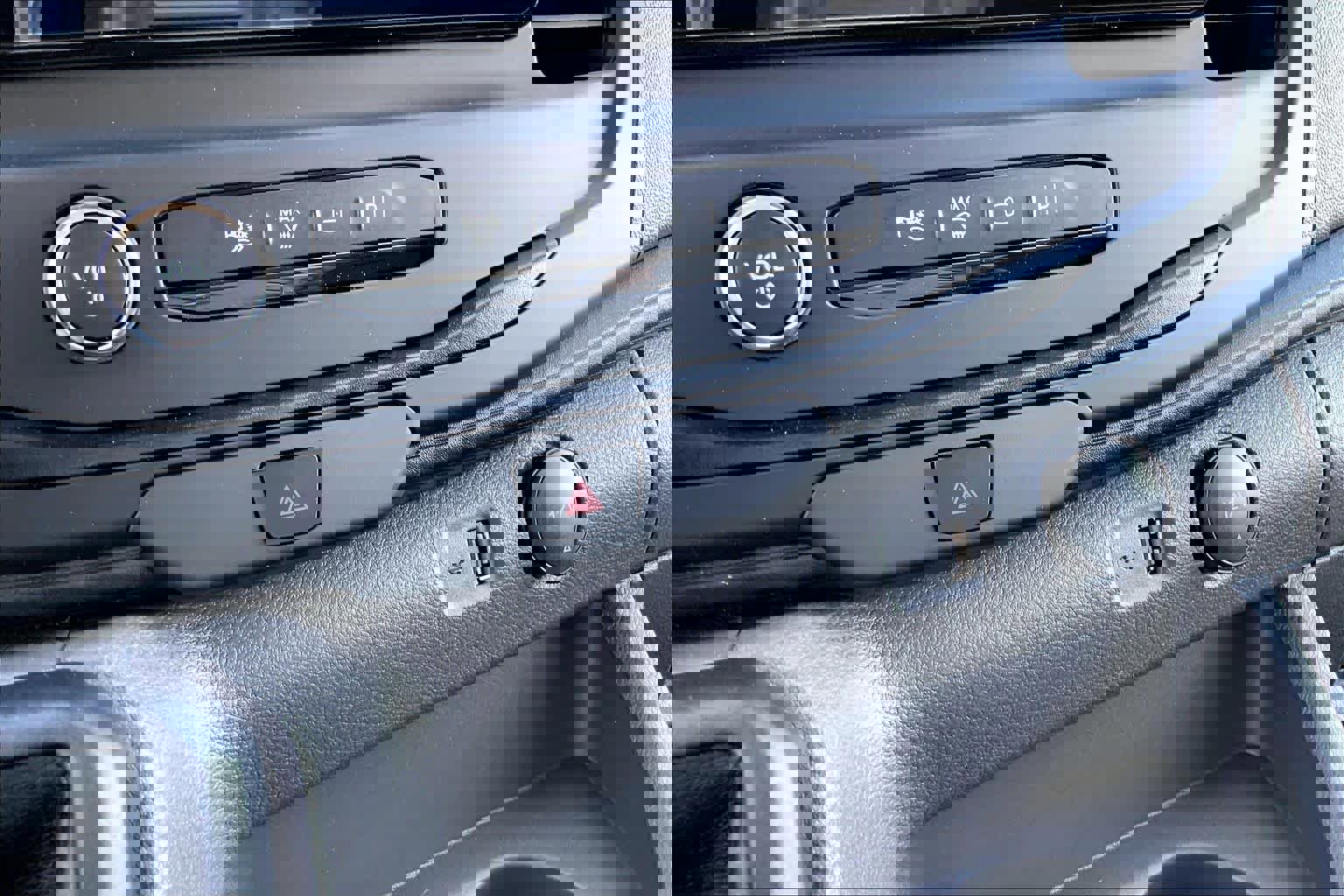 New 2026 Ford Transit 150 Low Roof image 19