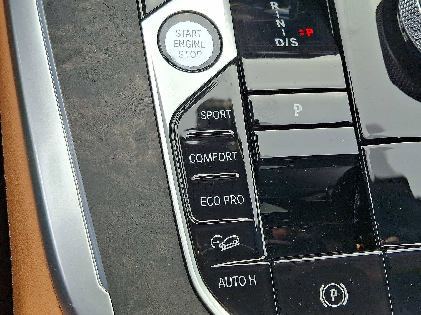 Used 2026 BMW X7 xDrive40i w/ M Sport Package image 26