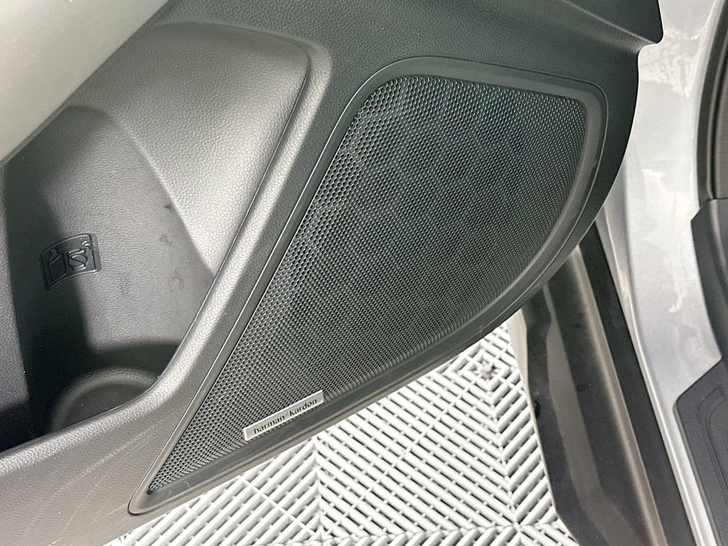 Certified 2025 Subaru Outback Onyx Edition image 25