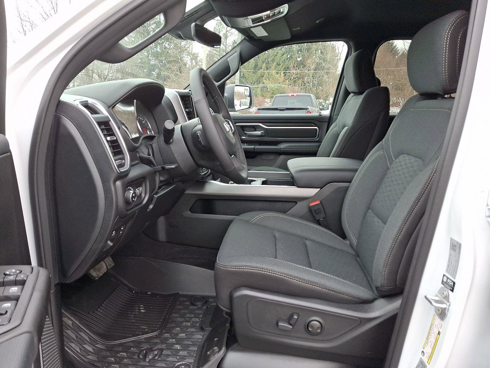 New 2026 RAM 1500 Big Horn AWD/4WD image 10