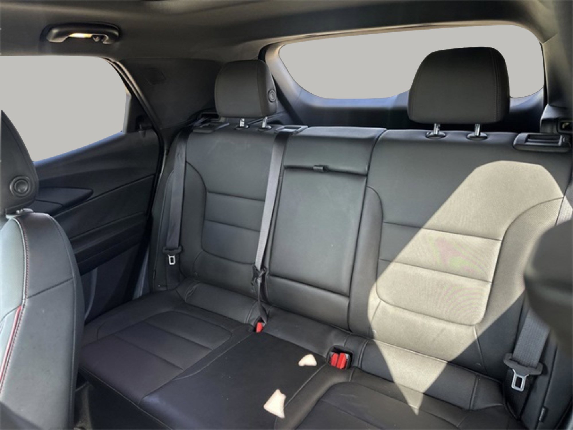 Used 2024 Chevrolet TrailBlazer RS w/ Convenience Package image 11