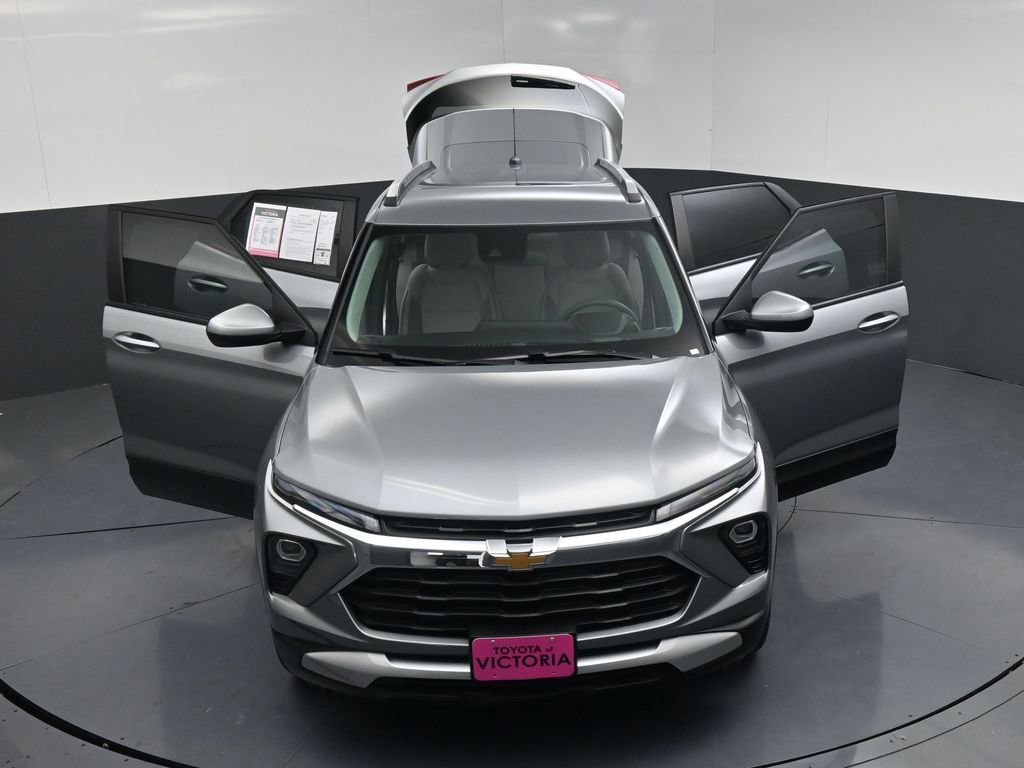 Used 2025 Chevrolet TrailBlazer LT image 24
