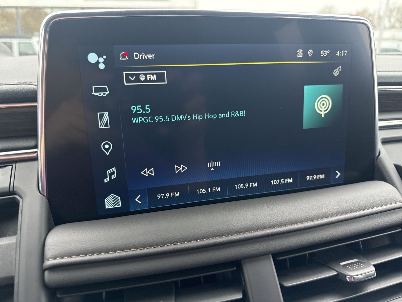 Used 2024 Chevrolet Tahoe High Country w/ Advanced Technology Package image 17