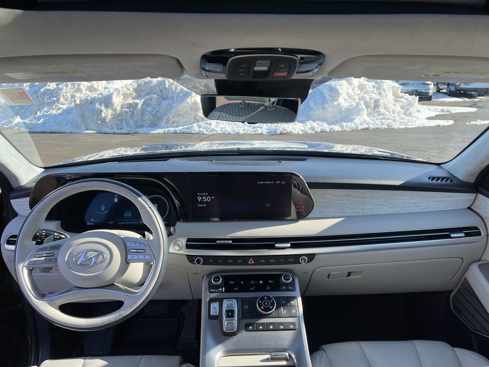 Used 2023 Hyundai Palisade Calligraphy image 46