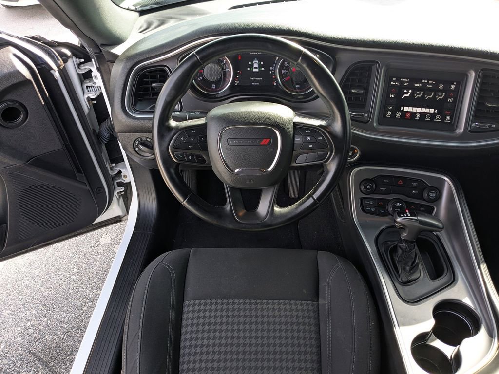 Used 2020 Dodge Challenger SXT image 14