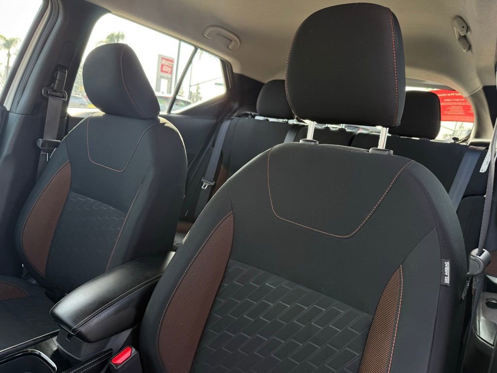 Certified 2023 Nissan Kicks SR w/ Interior Electronics Package image 16