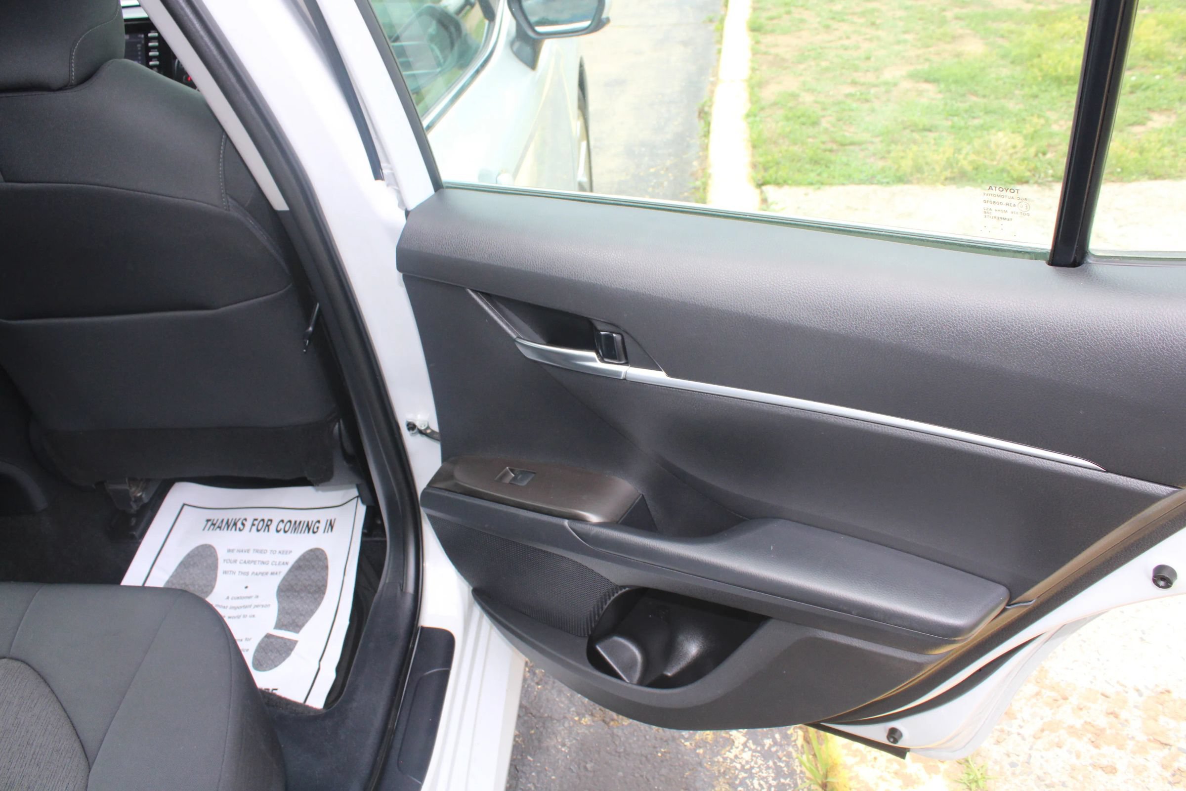 Used 2023 Toyota Camry LE FWD image 20