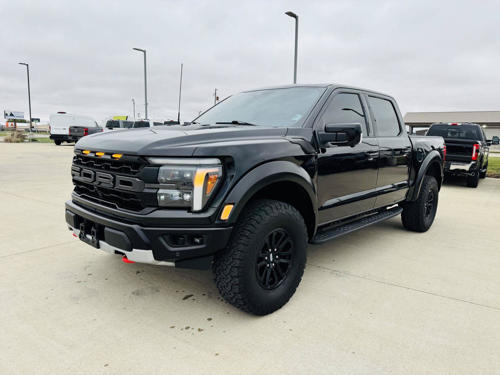 Used 2024 Ford F150 Raptor AWD/4WD image 43