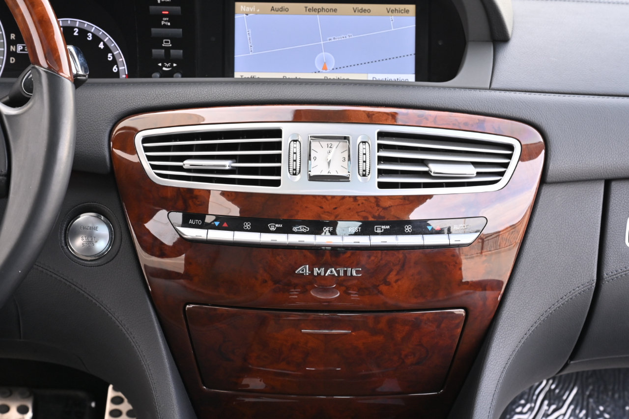 Used 2010 Mercedes-Benz CL 550 4MATIC image 23