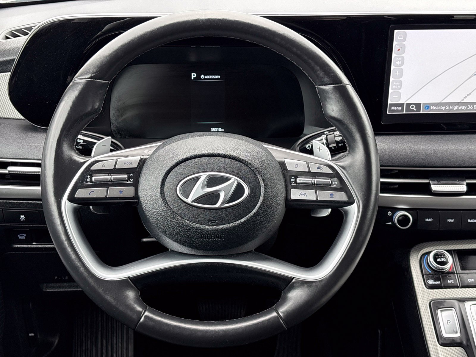 Used 2025 Hyundai Palisade SEL FWD image 29