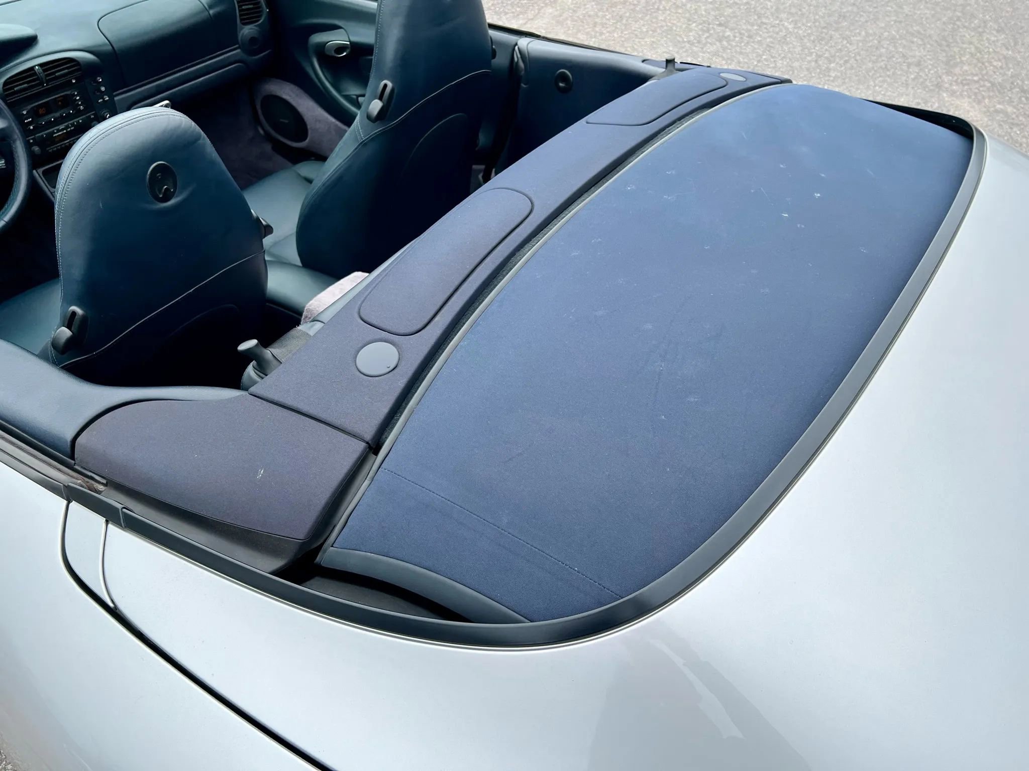 Used 2002 Porsche 911 Carrera image 33