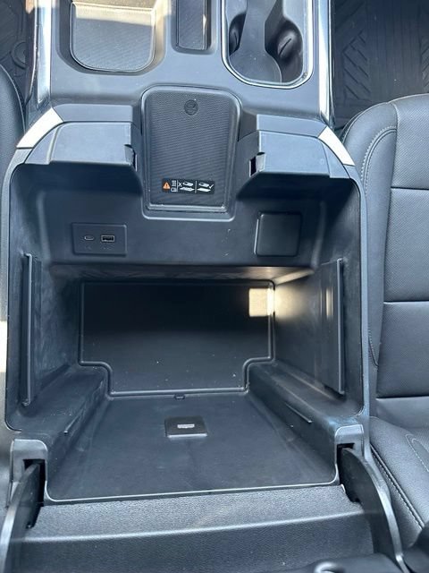 Used 2022 Chevrolet Silverado 1500 LTZ AWD/4WD image 25