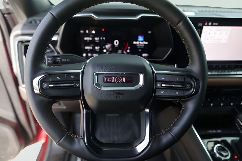 Used 2026 GMC Canyon AT4 w/ Technology Plus Package image 15
