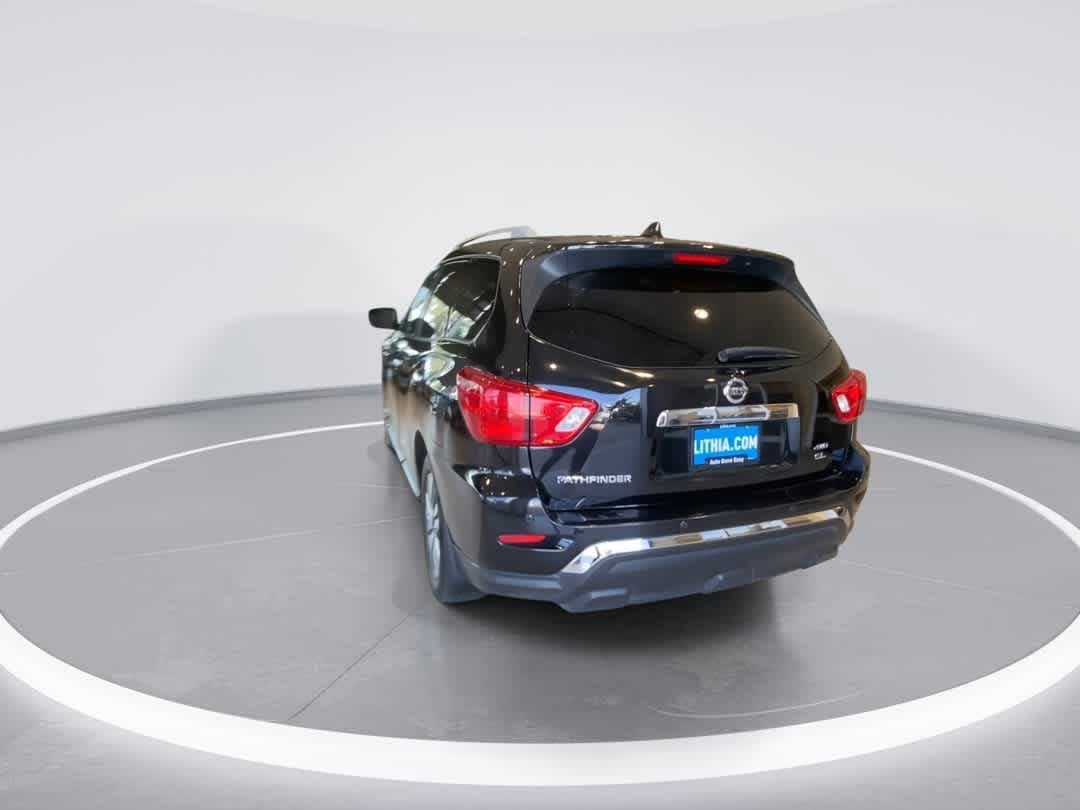 Used 2019 Nissan Pathfinder SL AWD/4WD image 7