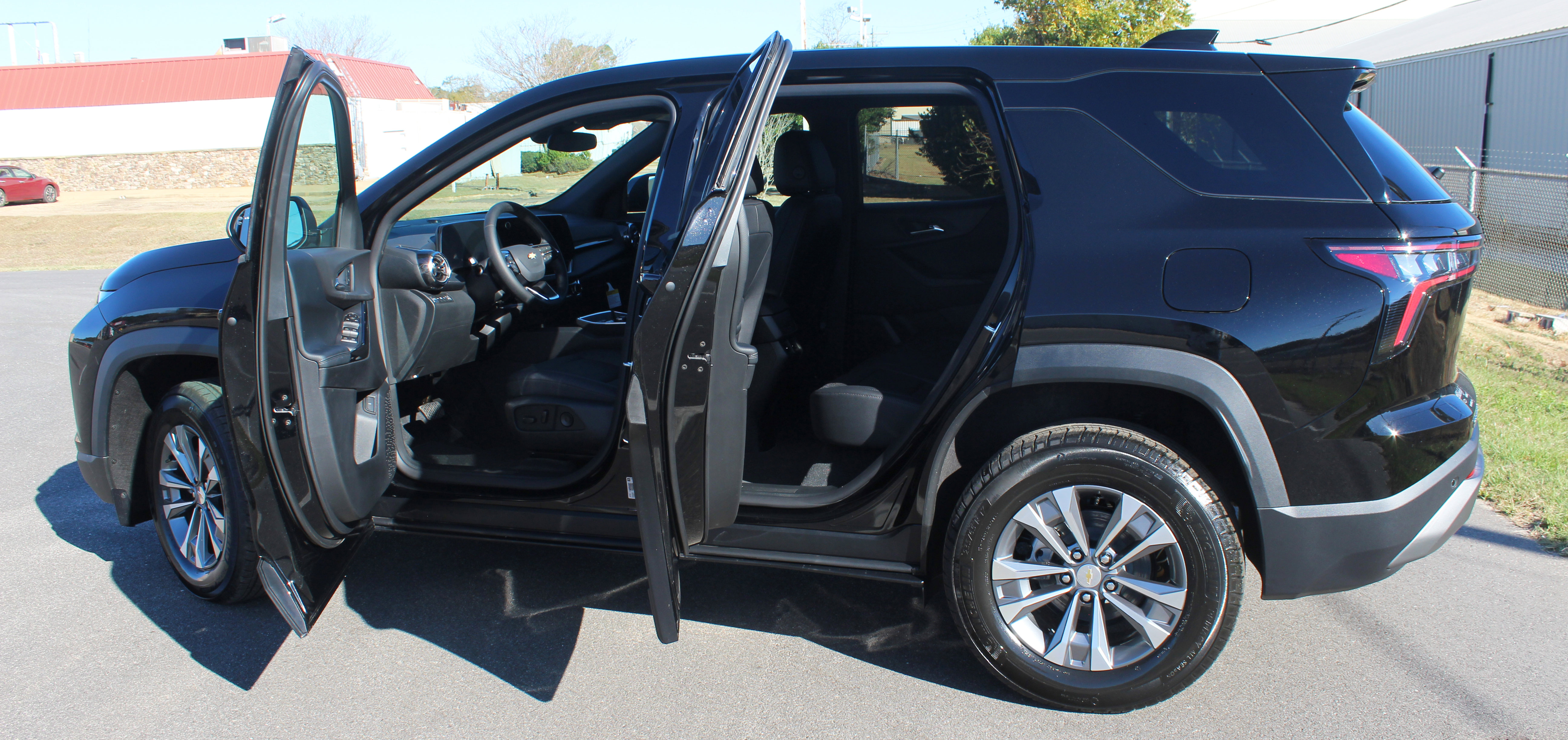 New 2026 Chevrolet Equinox LT w/ Convenience Package II image 5