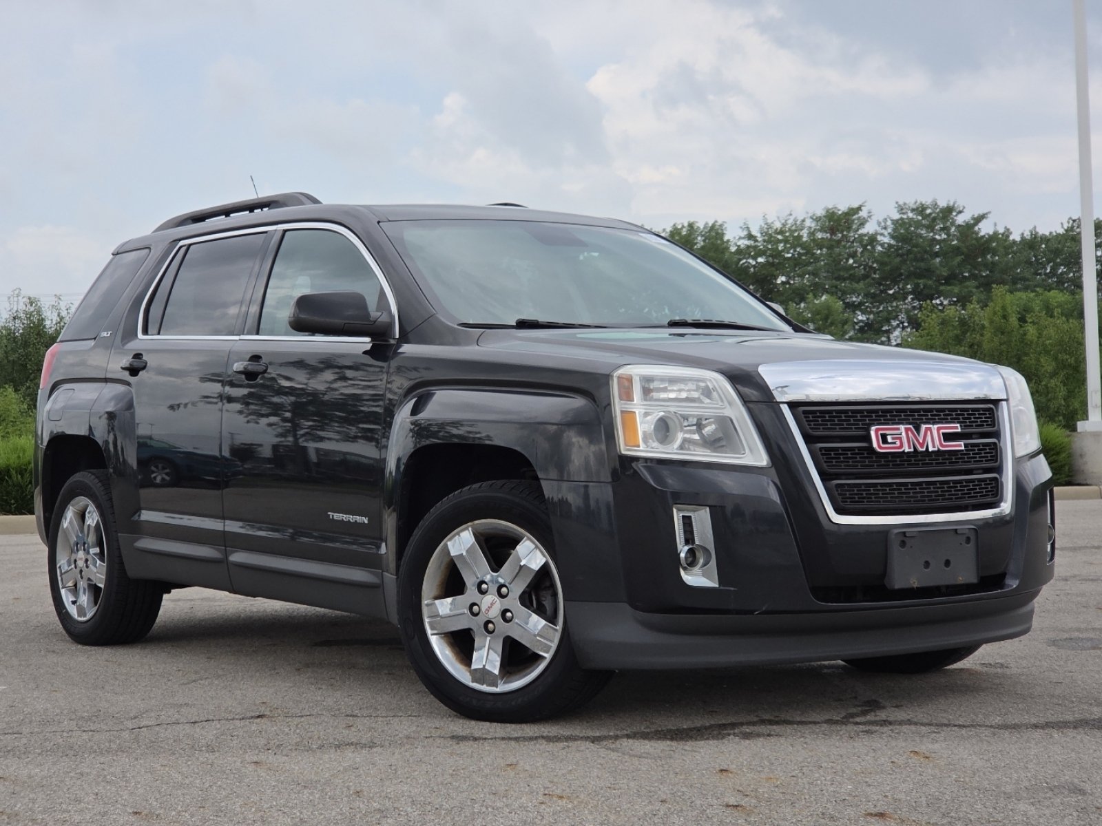 Used 2013 GMC Terrain SLT AWD/4WD image 2