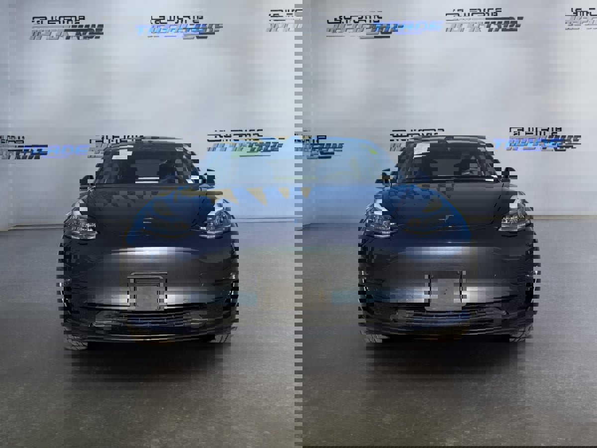 Used 2017 Tesla Model 3 Long Range image 2