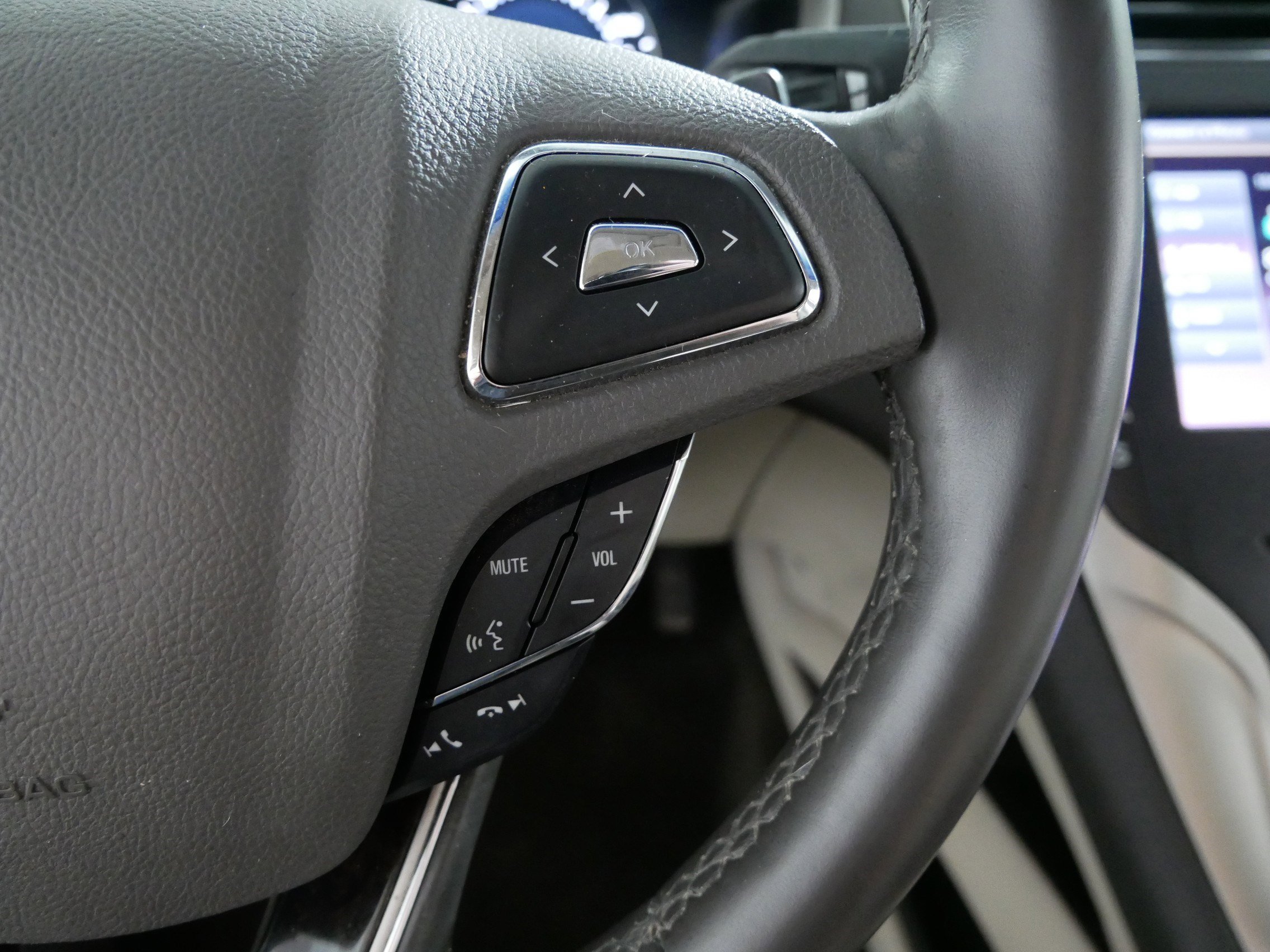 Used 2016 Lincoln MKZ w/ Equipment Group 300A Reserve image 28