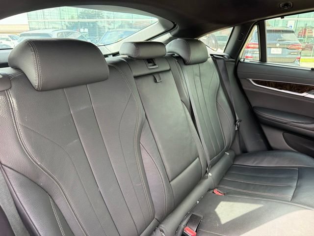Used 2019 BMW X6 xDrive50i w/ M Sport Package AWD/4WD image 12