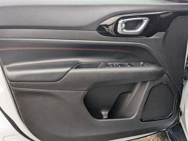 Certified 2023 Jeep Compass Trailhawk image 14