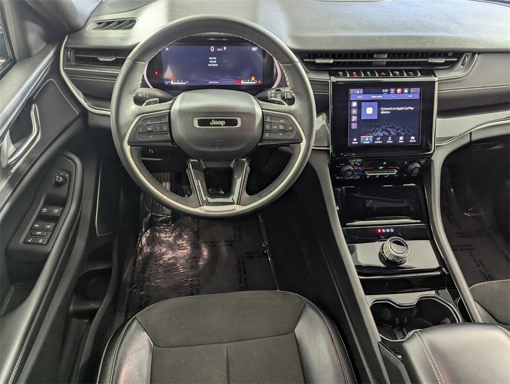 Certified 2023 Jeep Grand Cherokee L Laredo image 13