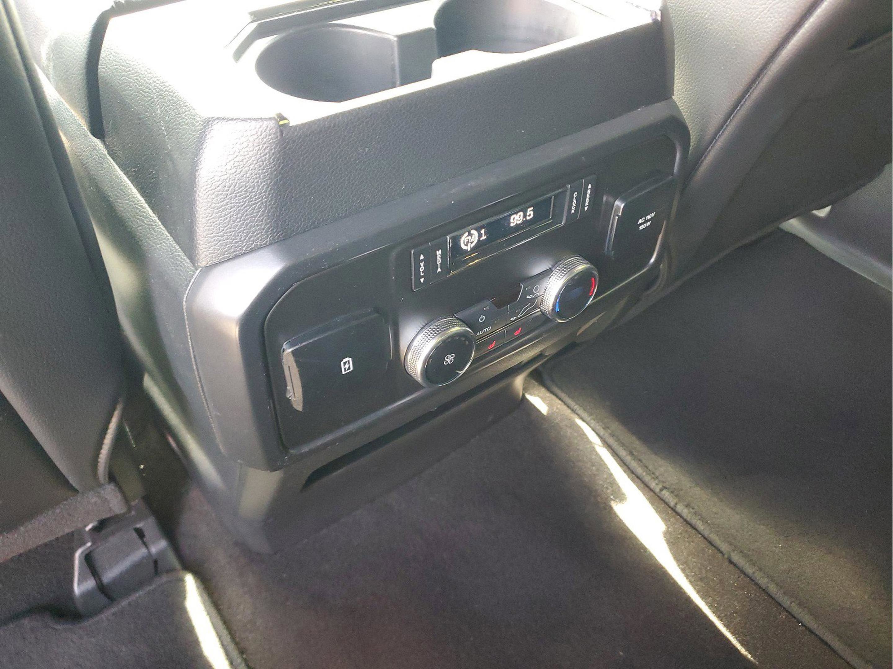 Used 2020 Ford Expedition Limited w/ Equipment Group 301A image 13