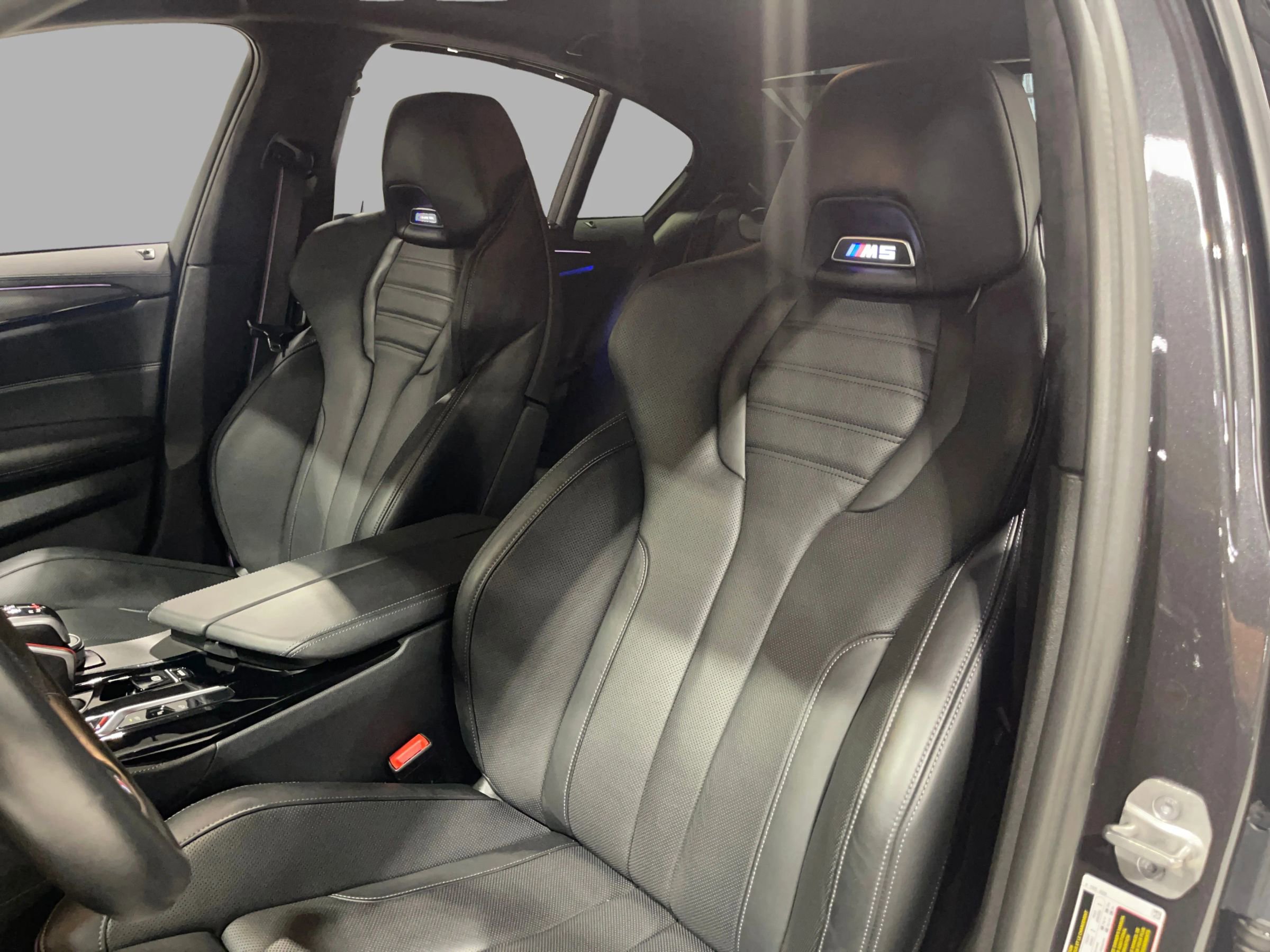 Used 2023 BMW M5 w/ Competition Package image 32